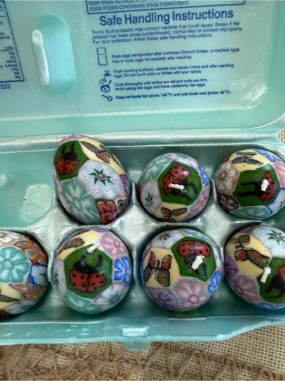 Set of 12 wax candles Easter , Floral, butterfly & Ladybug Design - Picture 5 of 6